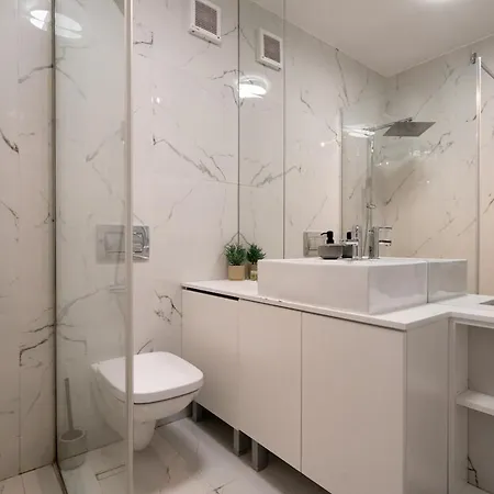 Eden Luxury * Bukurešť